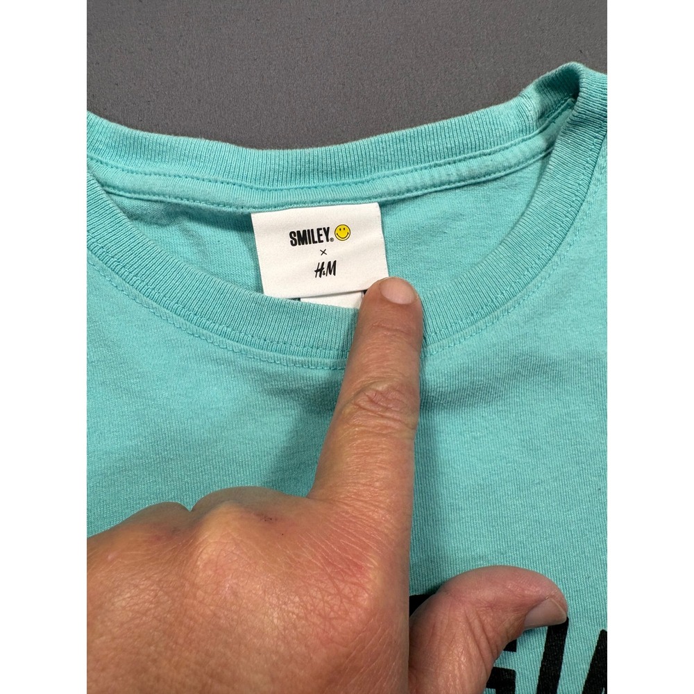 Smiley x HM The Original Smiley Graphic T-Shirt Teal Turquoise Womens Medium - Picture 7 of 9